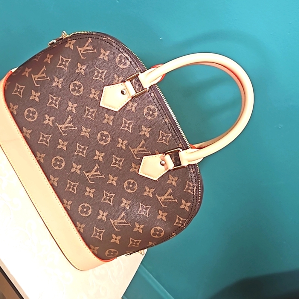 FASHION BAGS